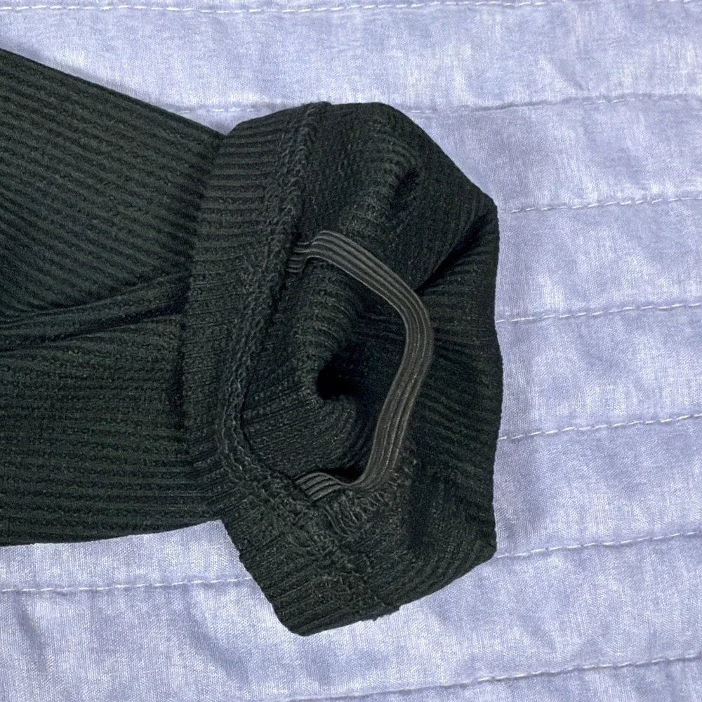 Wrangler Men's Medium Black Long Sleeve Waffle Thermal Crew Pocket Tagless Shirt